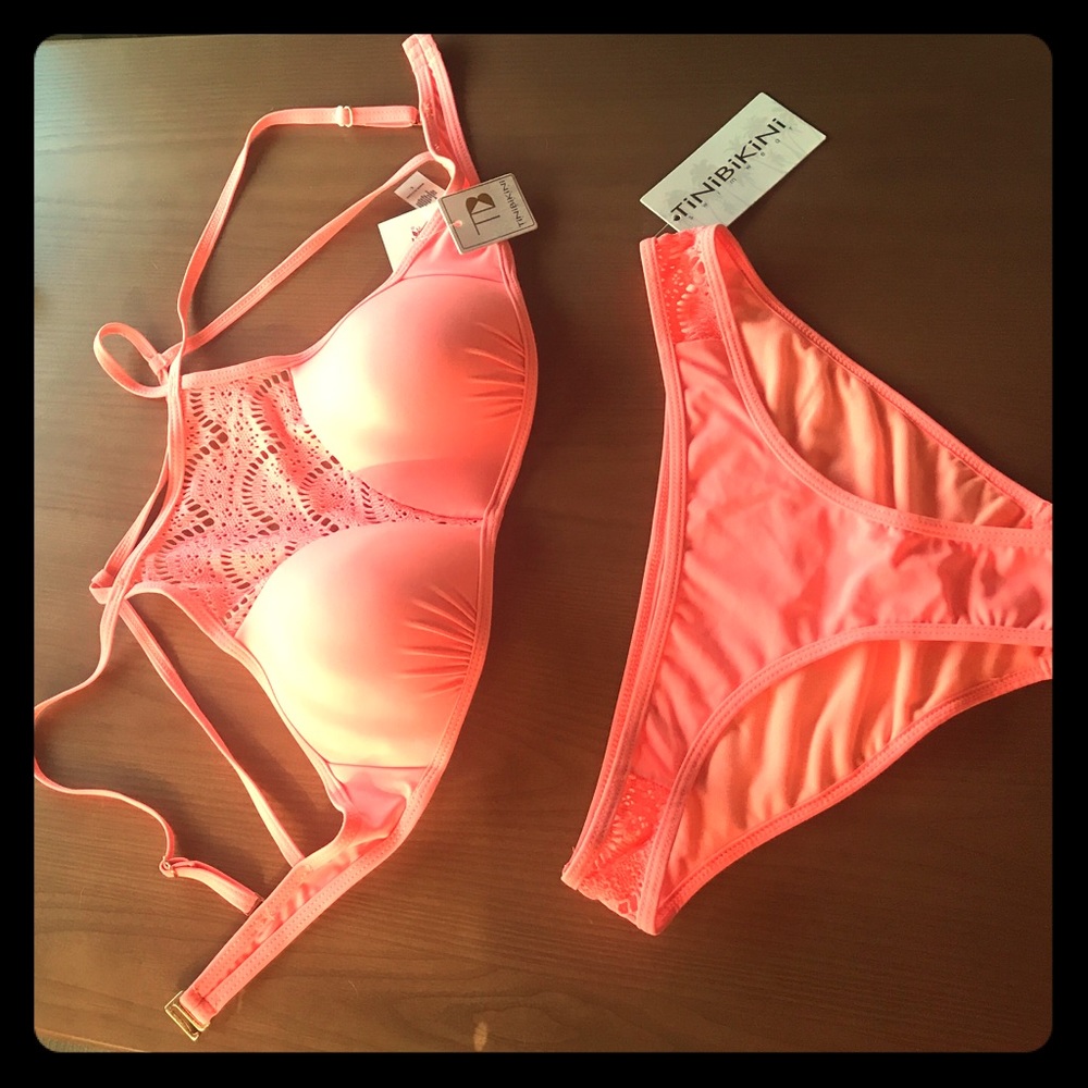 Bikini top and bottoms